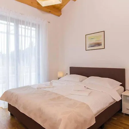 Villa Dora In Istria Kids Friendly With Private Pool And Playground For 10 Persons Svetvinčenat