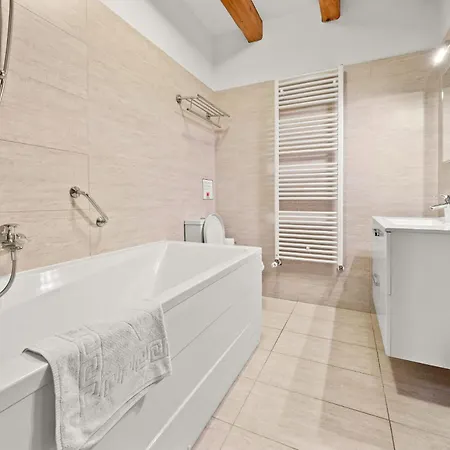 Vila Dora In Istria Kids Friendly With Private Pool And Playground For 10 Persons *