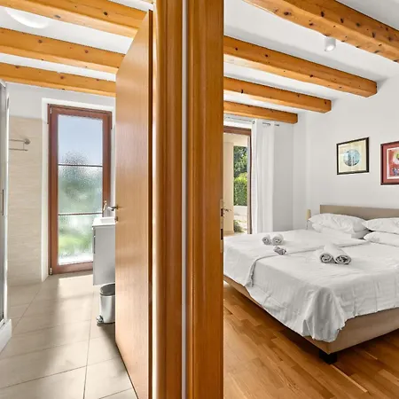 Dora In Istria Kids Friendly With Private Pool And Playground For 10 Persons *