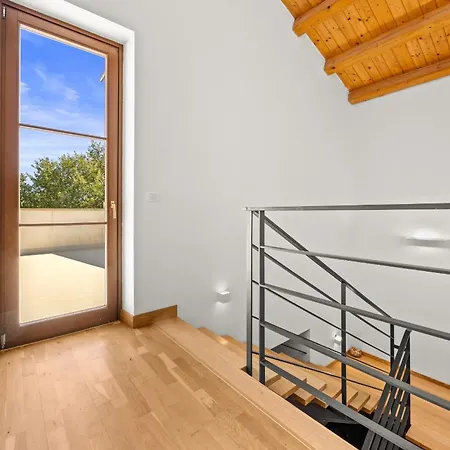 Dora In Istria Kids Friendly With Private Pool And Playground For 10 Persons Vila