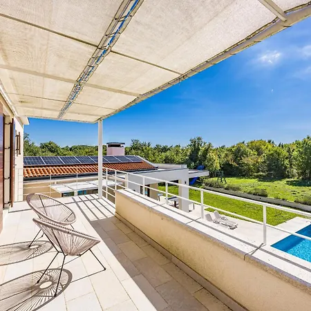 Dora In Istria Kids Friendly With Private Pool And Playground For 10 Persons Vila